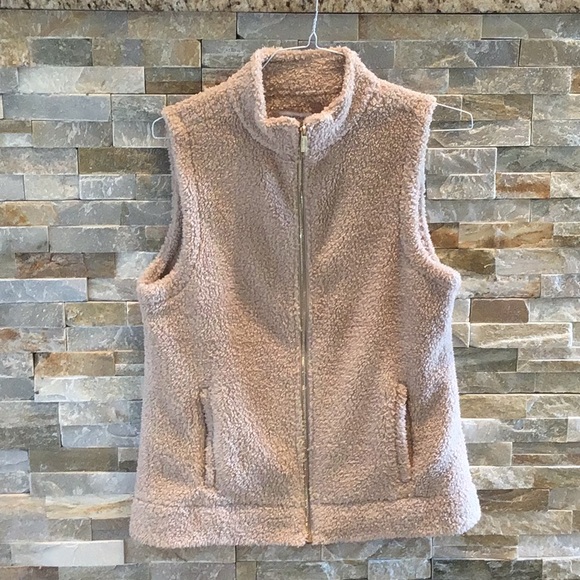 Calvin Klein Jackets & Blazers - Calvin Klein furry vest NWT